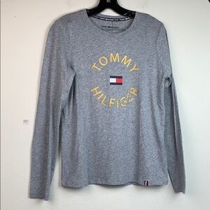 Tommy Hilfiger gold logo long sleeve Tee shirt